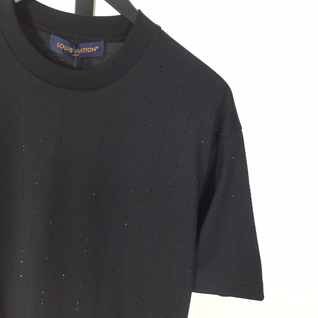 Louis Vuitton Cotton T-Shirt With Crystal - FashionPlug