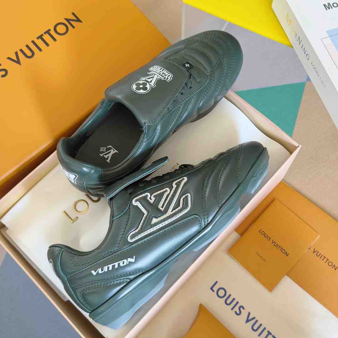 Louis Vuitton LV Footprint Soccer Sneaker   1AHDPP - FashionPlug