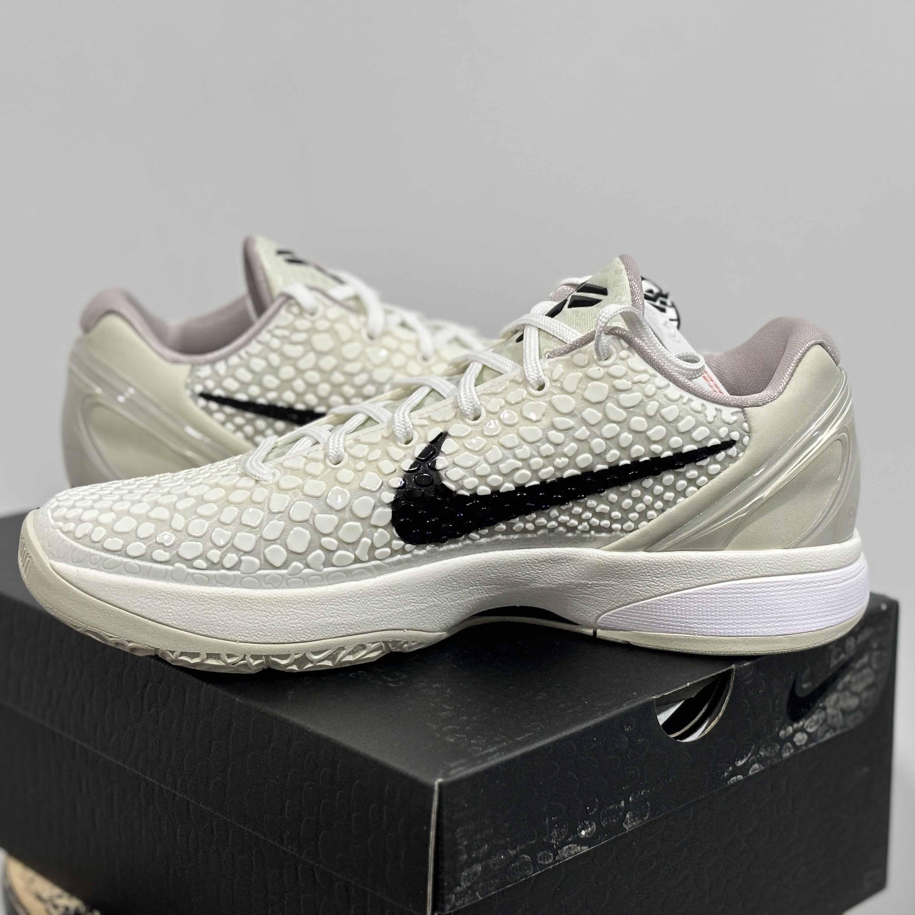 Nike Zoom Kobe 6 Protro “All-Star 2.0” Sneakers       FQ3546-100 - FashionPlug