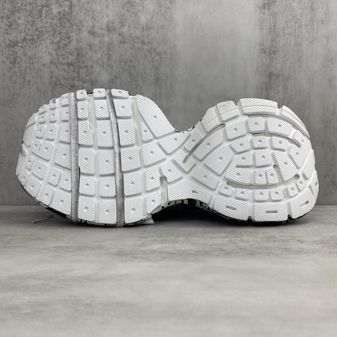 Balenciaga Track Graffiti Sneaker In White And Black Mesh And Nylon - FashionPlug