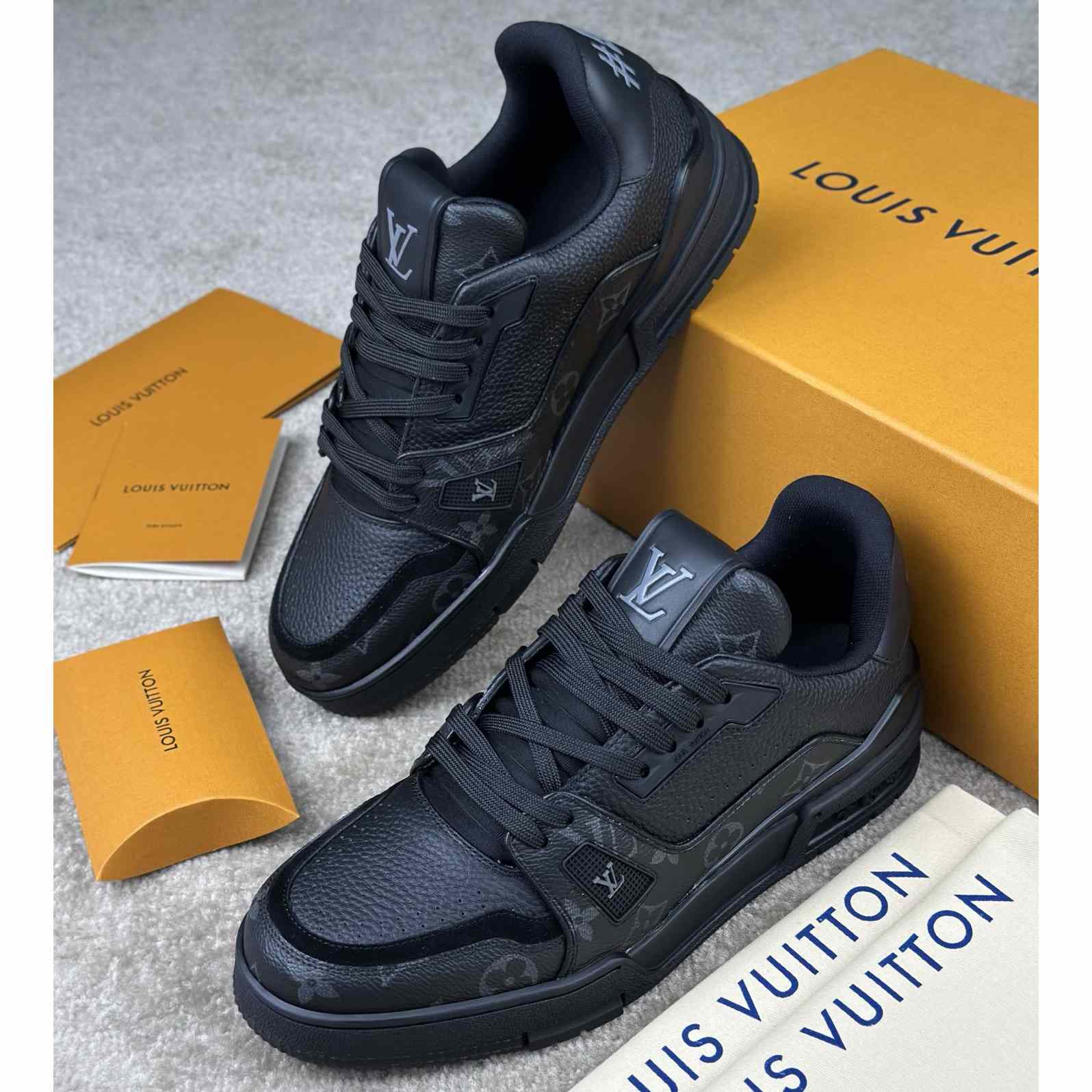 Louis Vuitton LV Trainer Sneaker       1ADH4M - FashionPlug