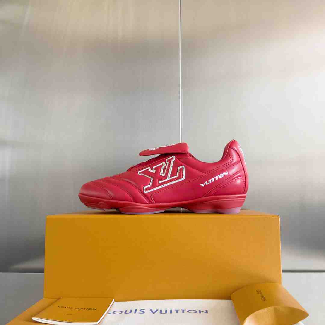 Louis Vuitton LV Footprint Soccer Sneaker   1AHDOR - FashionPlug
