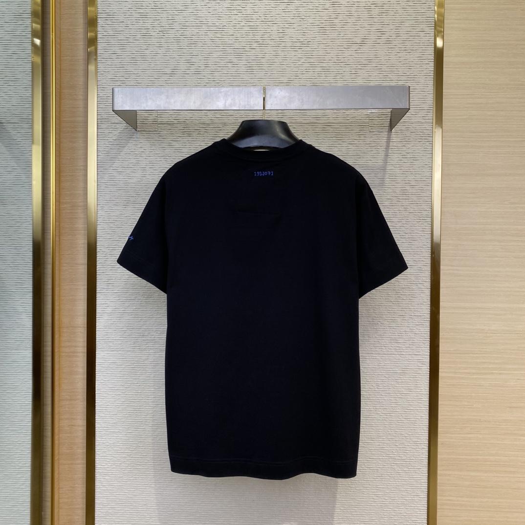 Givenchy T-shirt In Cotton With Cat Eye Embroidery - FashionPlug