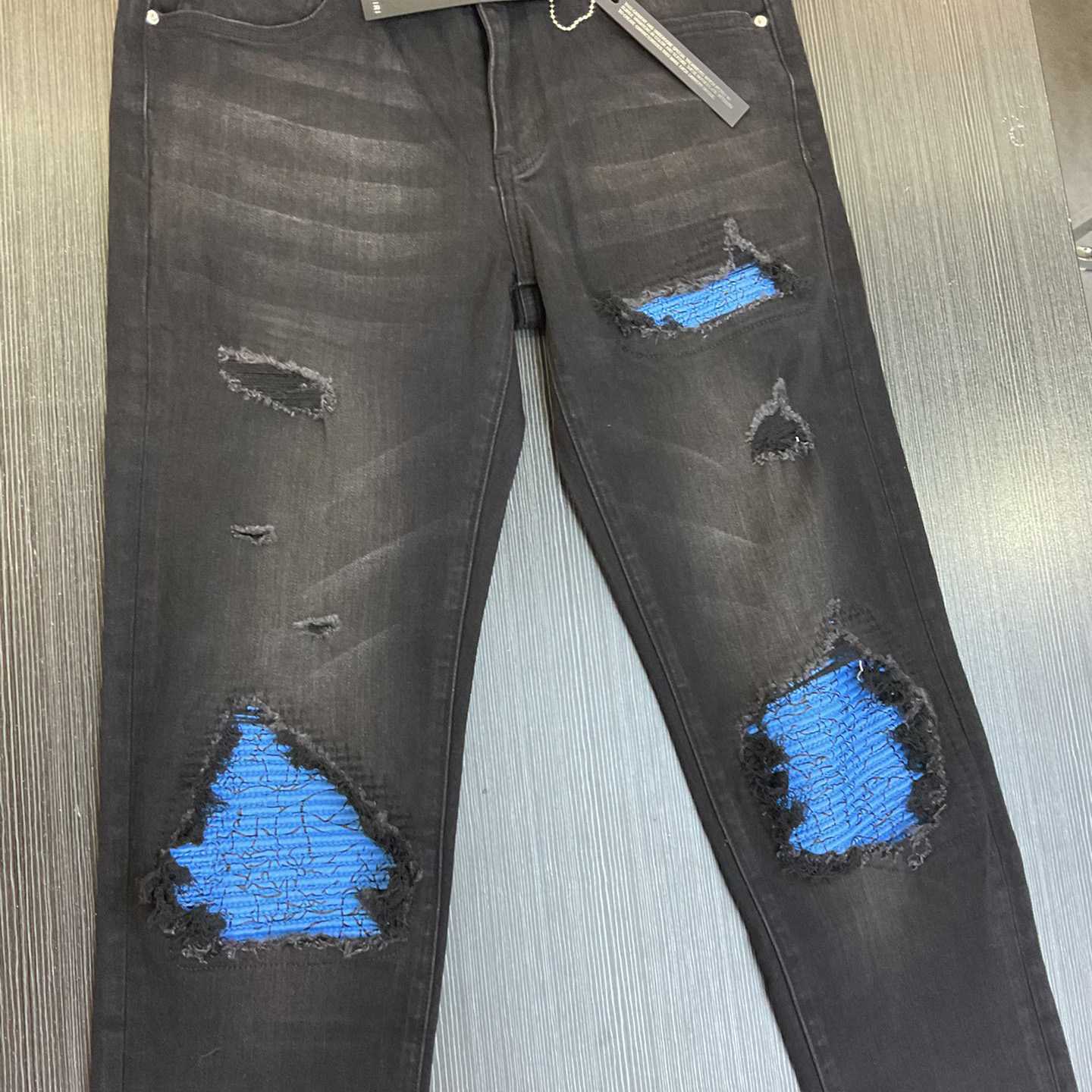 Amiri Jeans    - FashionPlug