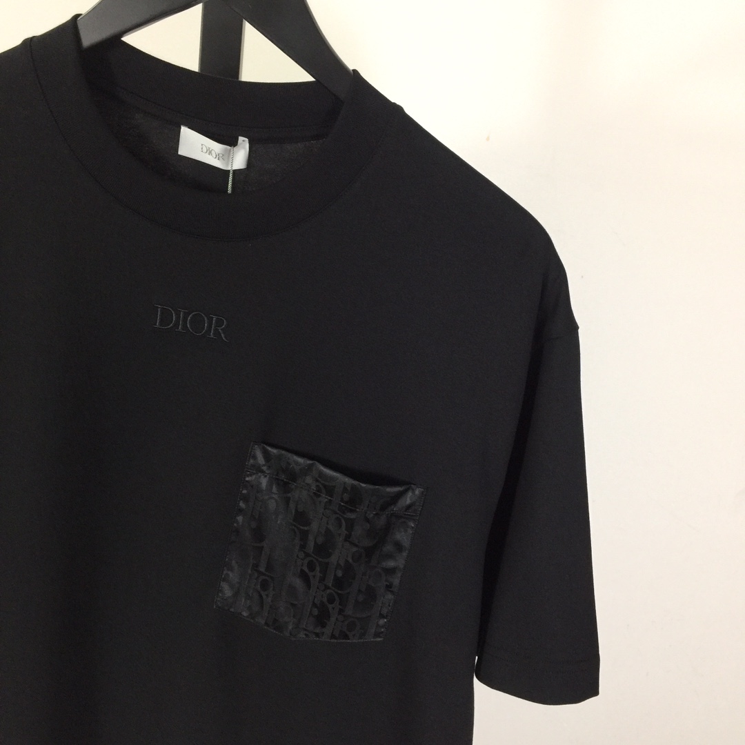 Dior Oblique Pocket T-Shirt - FashionPlug