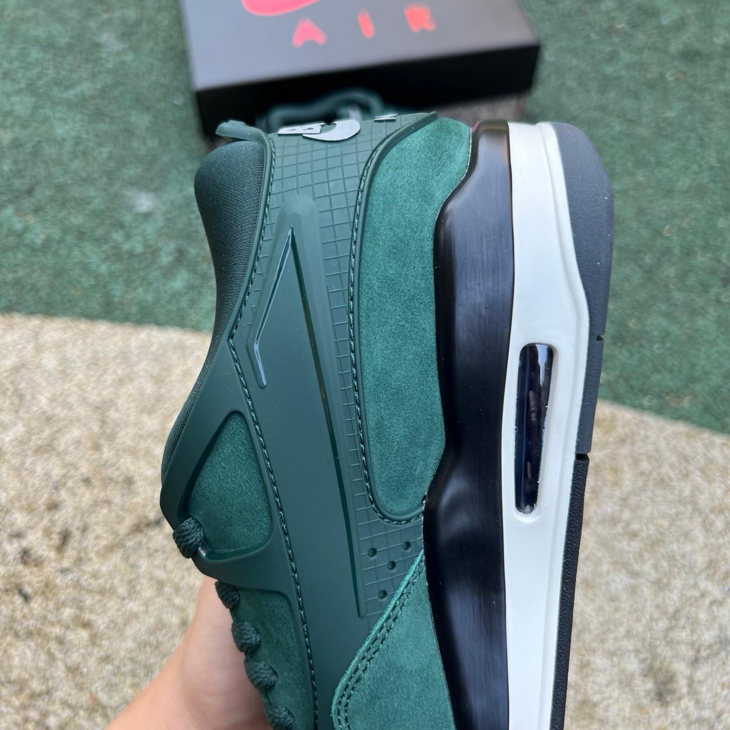 Nigel Sylvester x Air Jordan AJ4 RM Sneakers    HF4334-300 - FashionPlug