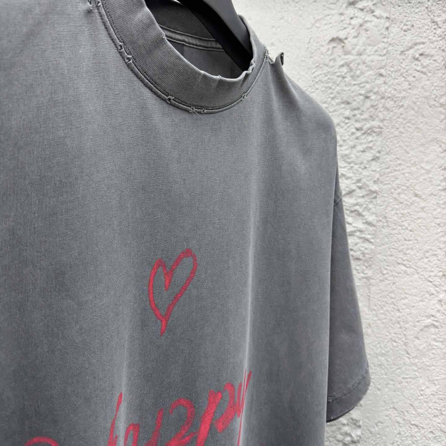 Balenciaga Lipstick Valentines T-Shirt Small Fit  - FashionPlug