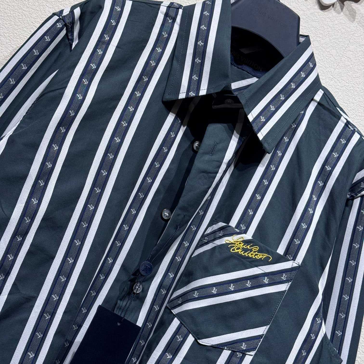 Louis Vuitton Long-Sleeved Silk Shirt   1AGJNS - FashionPlug