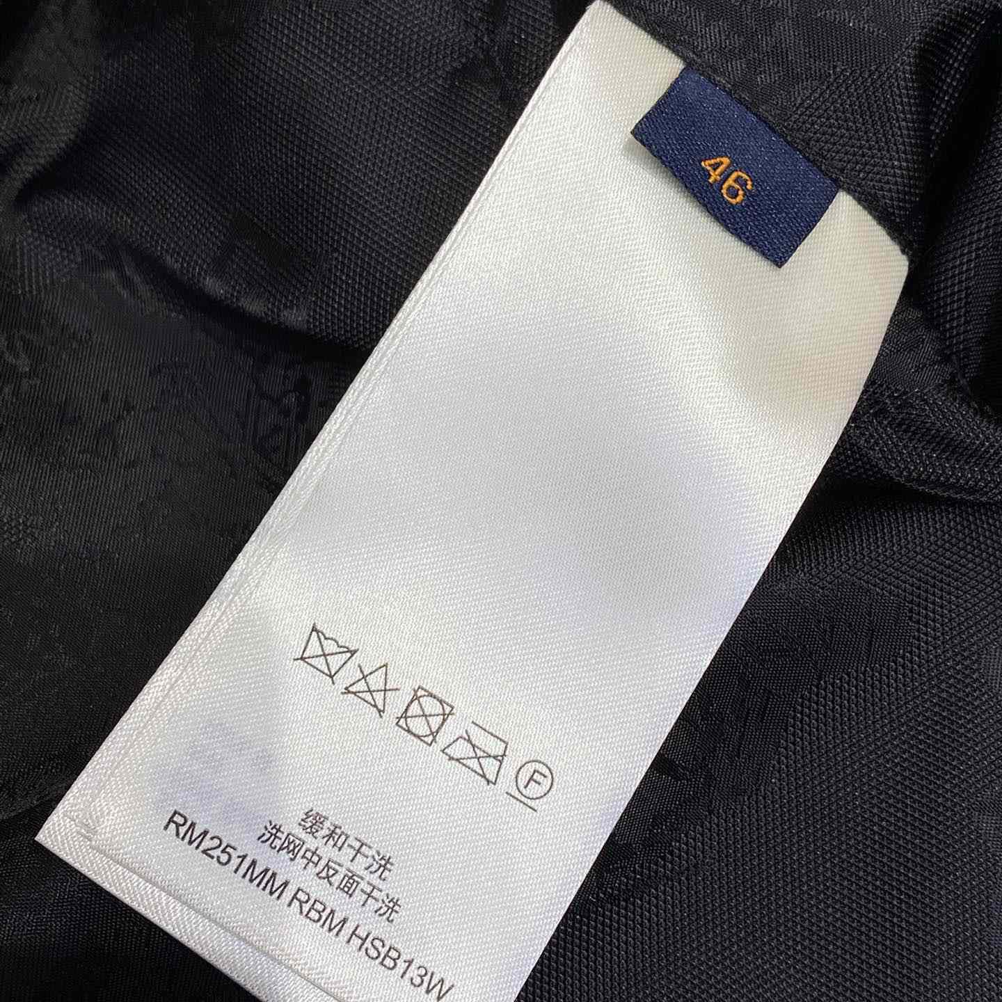 Louis Vuitton Nylon Windbreaker    1AGIPG - FashionPlug