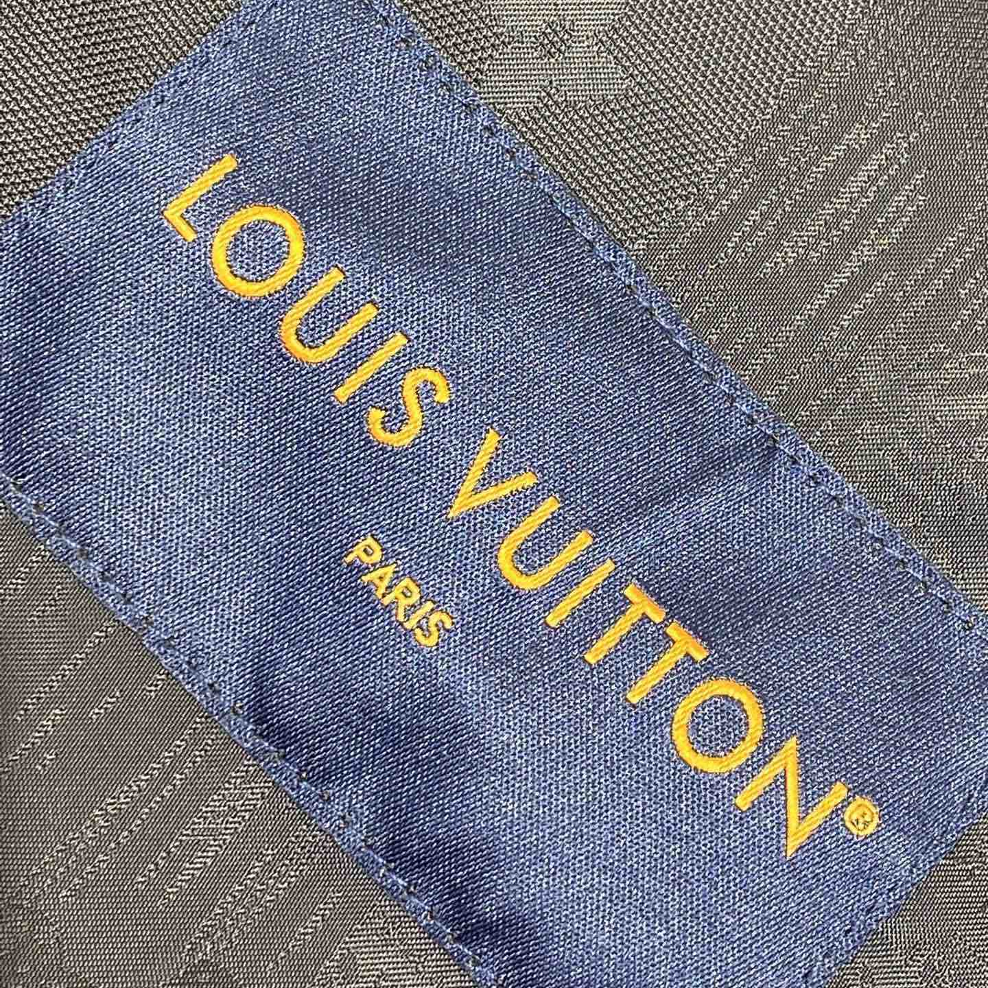 Louis Vuitton Nylon Windbreaker    1AGIPG - FashionPlug