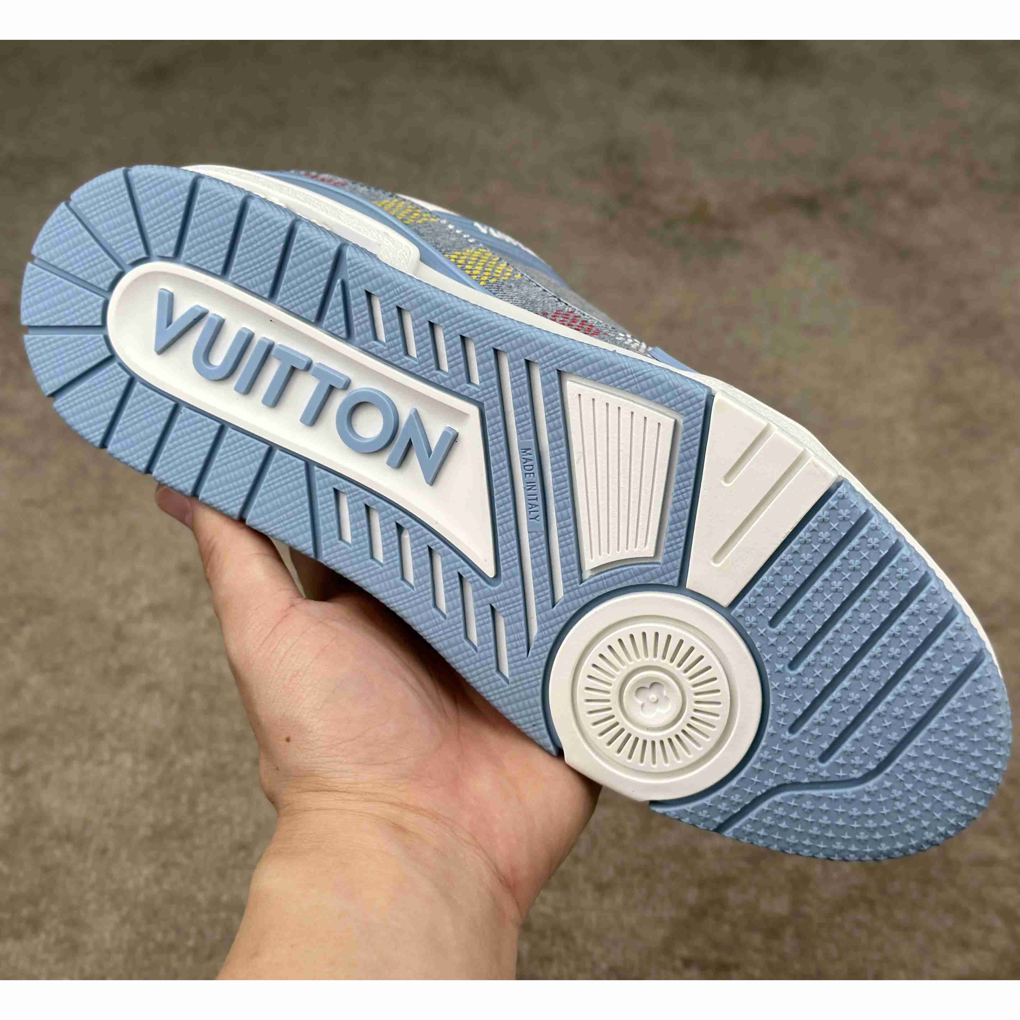 Louis Vuitton LV Trainer Sneaker       1AHCYF - FashionPlug