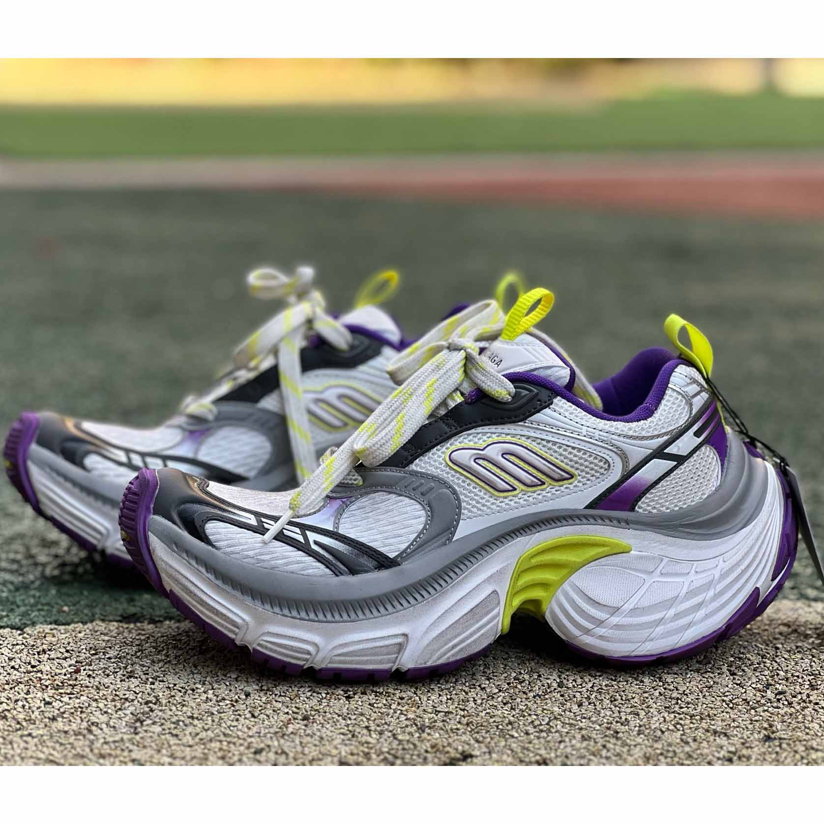 Balenciaga 10XL Sneaker  - FashionPlug