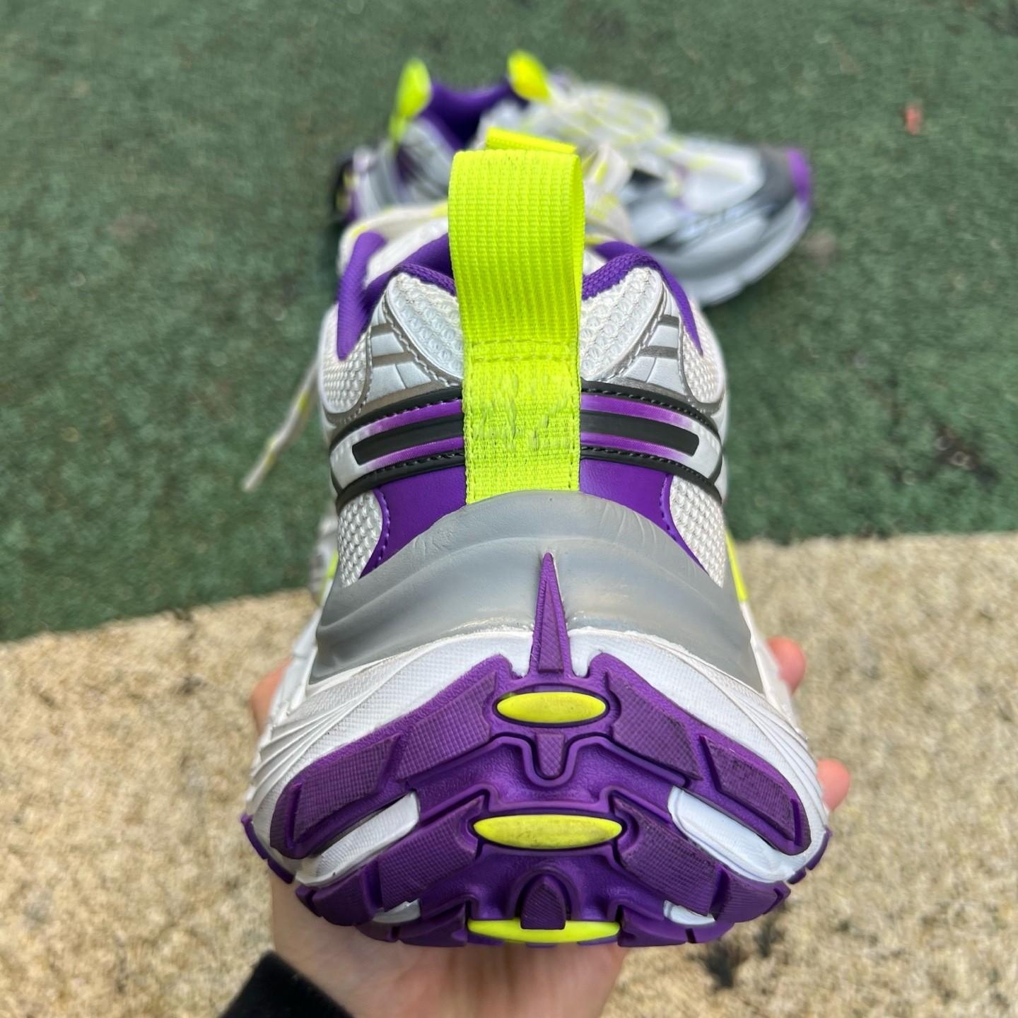 Balenciaga 10XL Sneaker  - FashionPlug