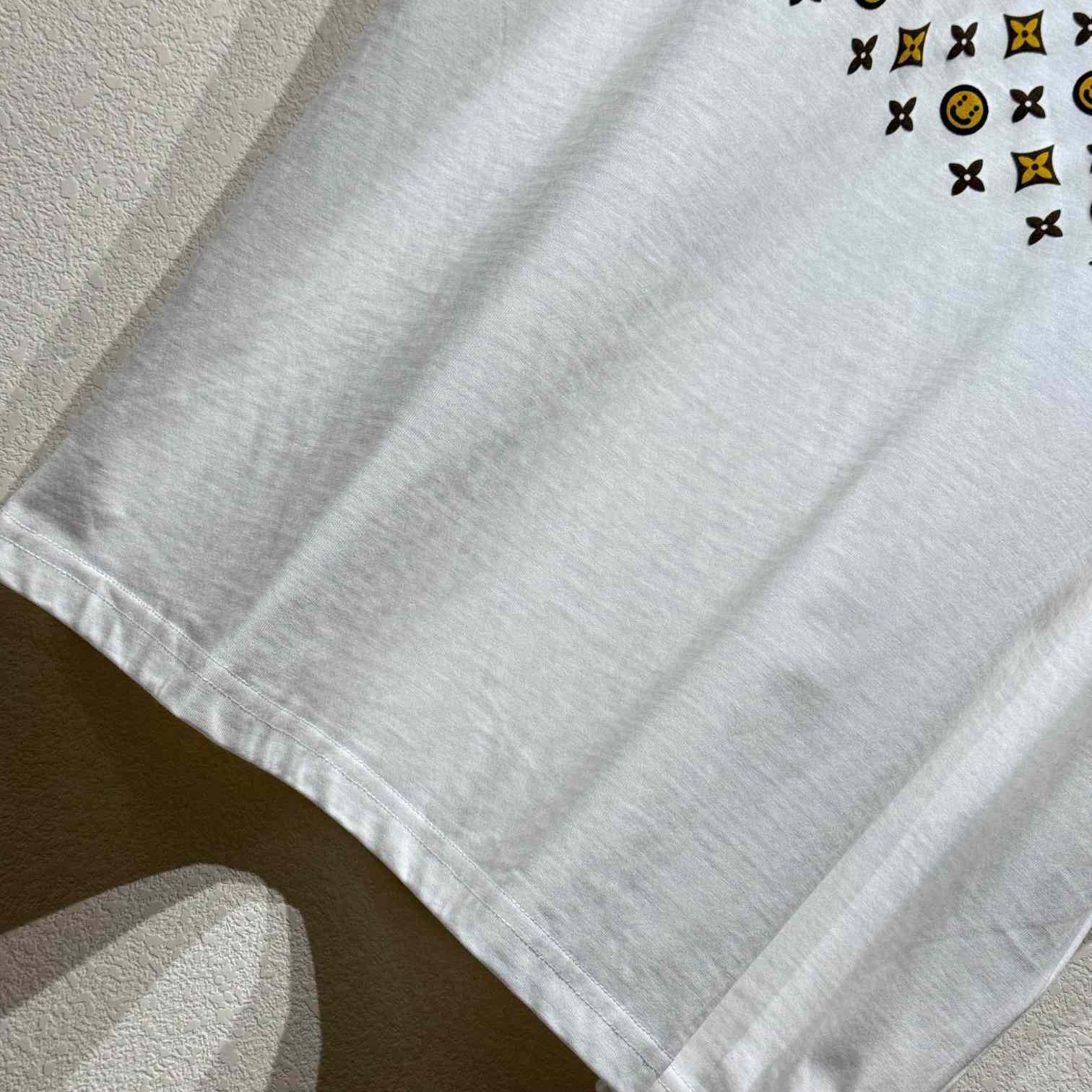 Louis Vuitton Short-Sleeved T-Shirt   - FashionPlug