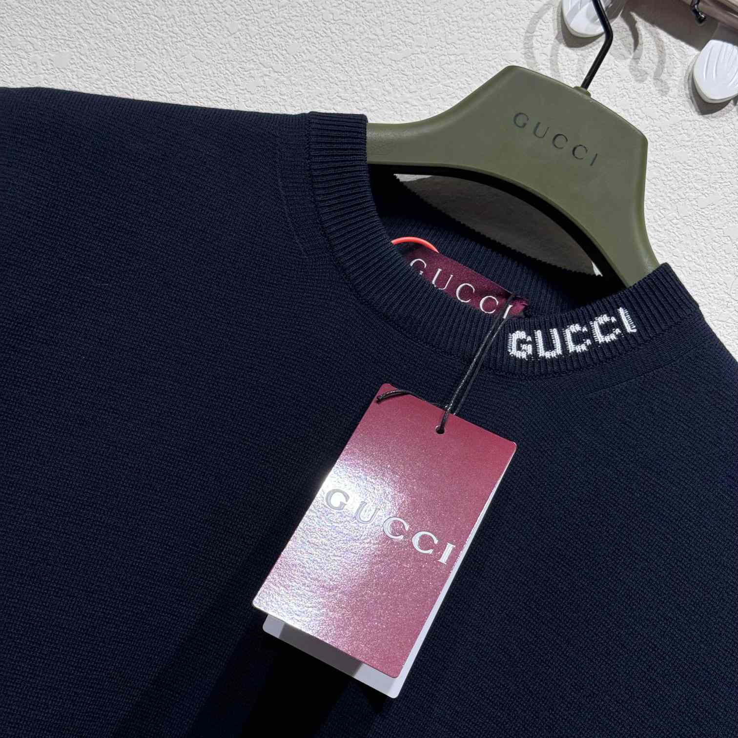 Gucci Silk Cotton T-shirt With Gucci Intarsia - FashionPlug