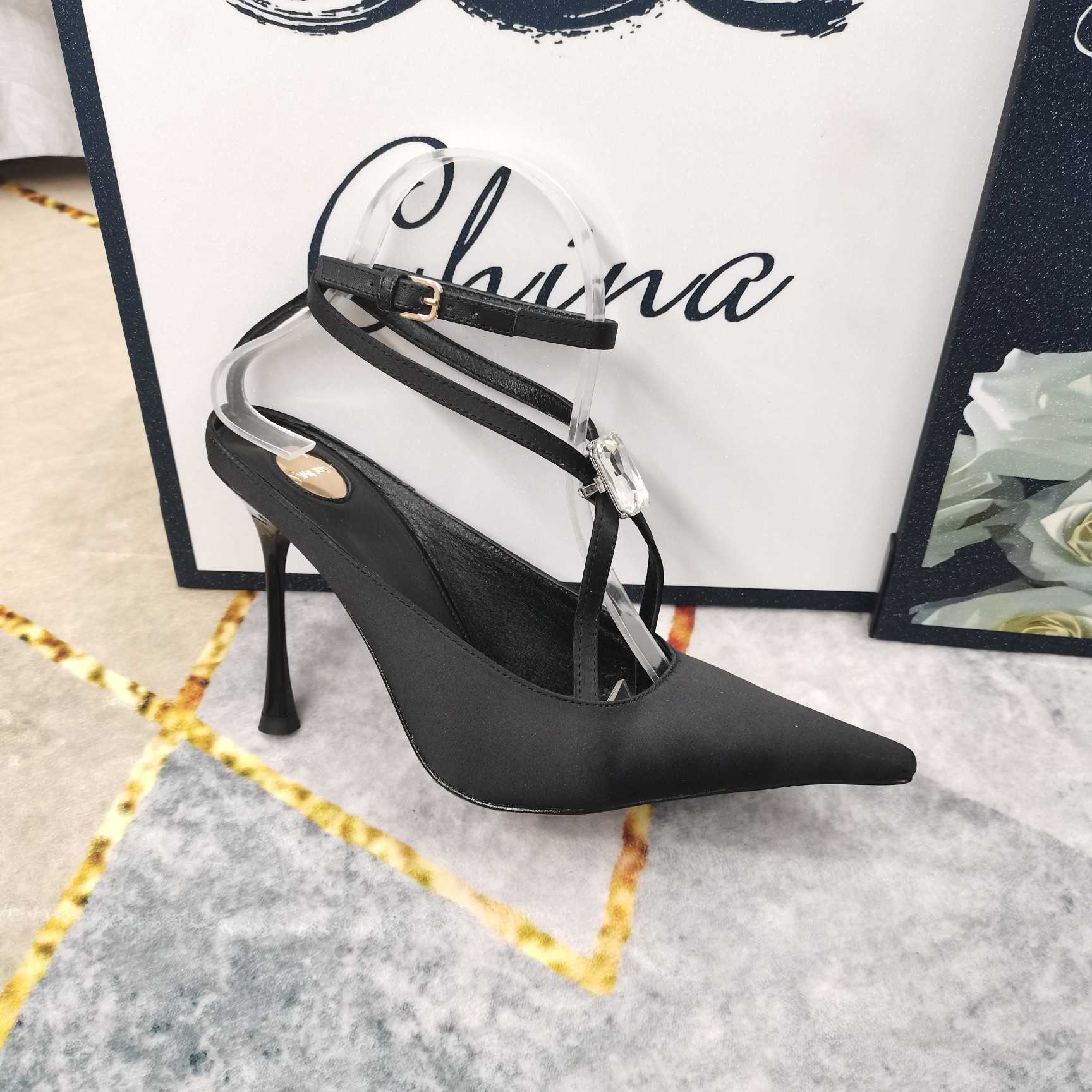 Saint Laurent Harlow Pumps In Satin Crepe And Crystals - FashionPlug