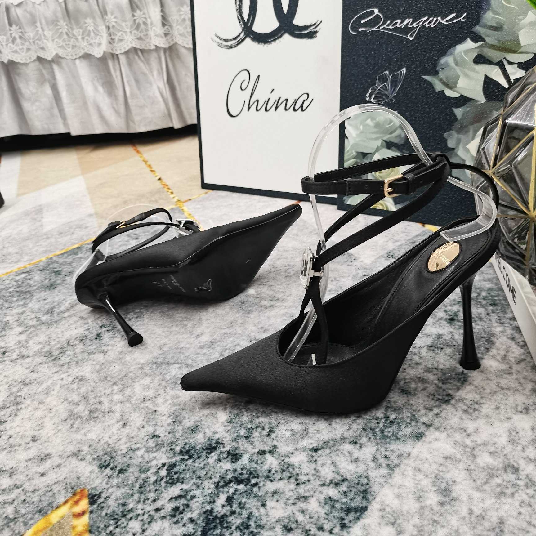 Saint Laurent Harlow Pumps In Satin Crepe And Crystals - FashionPlug
