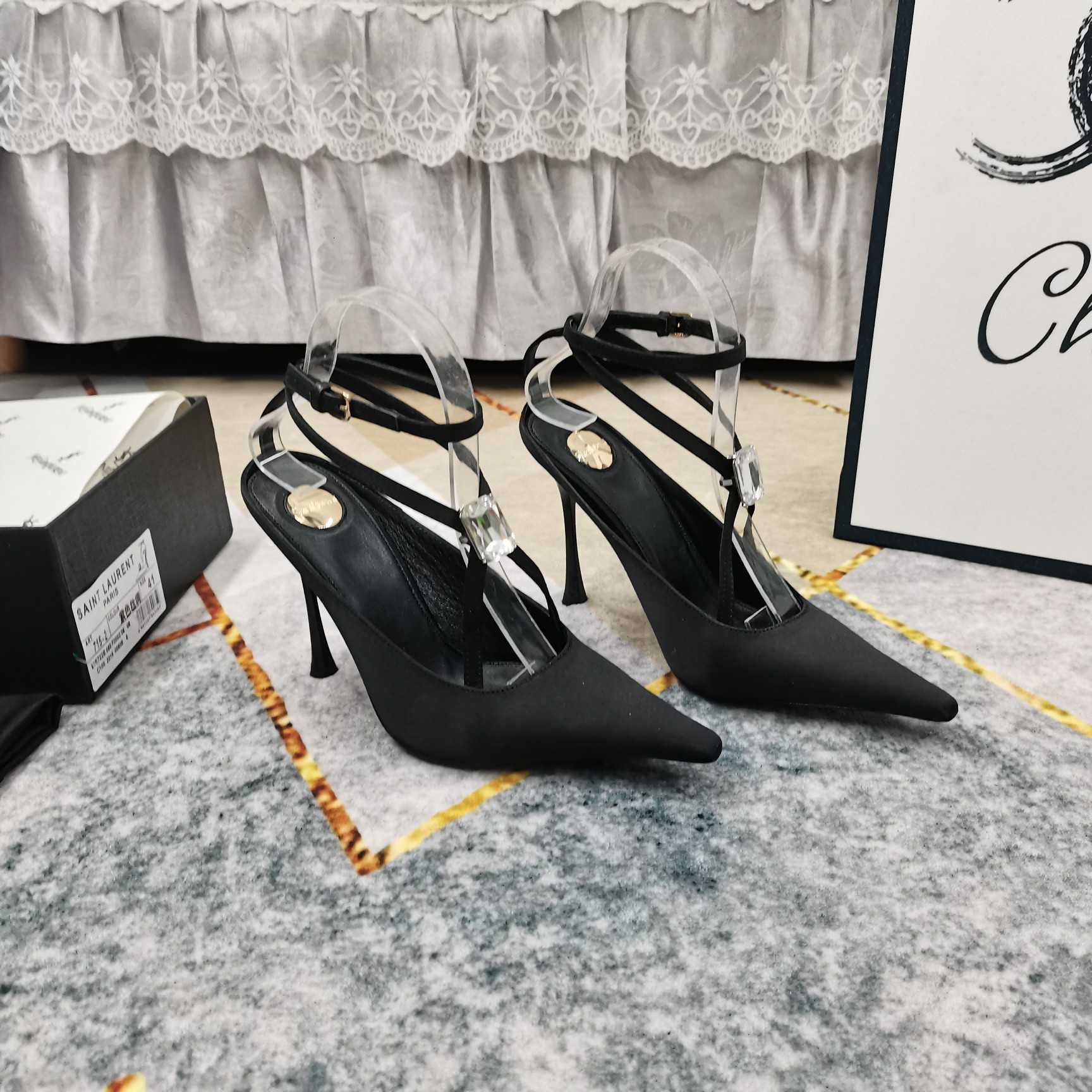 Saint Laurent Harlow Pumps In Satin Crepe And Crystals - FashionPlug