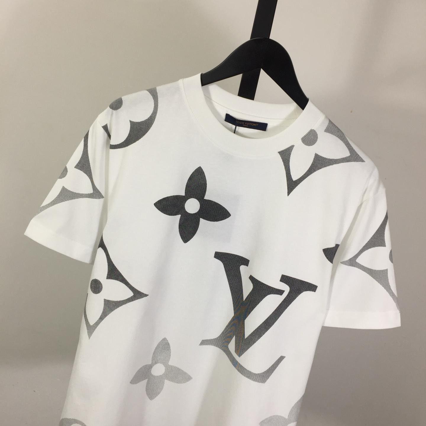 Louis Vuitton Monogram Cotton T-Shirt - FashionPlug