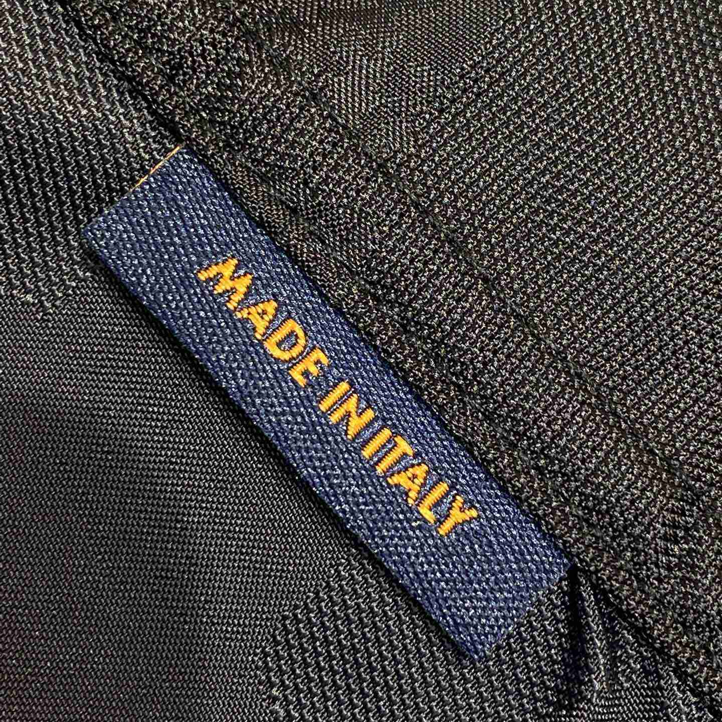 Louis Vuitton Nylon Windbreaker   1AGIPE - FashionPlug