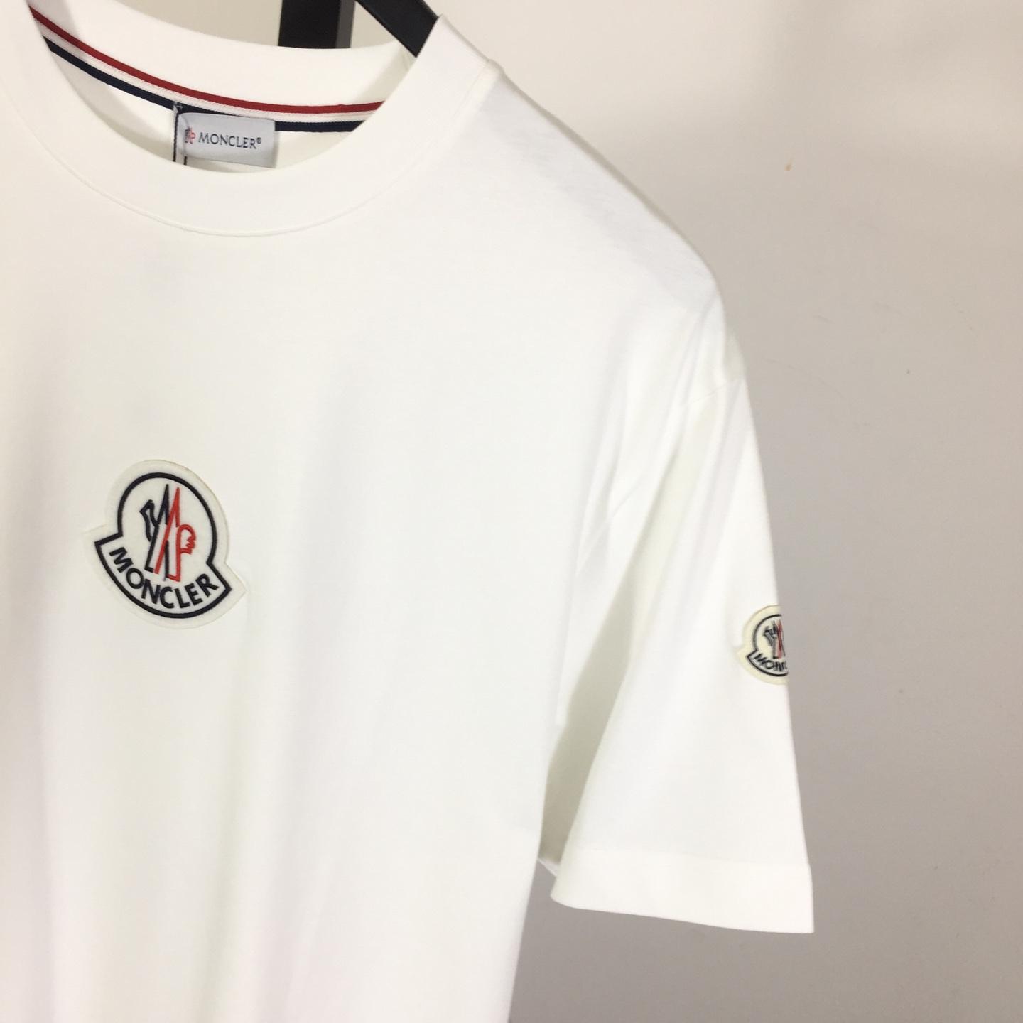 Moncler Logo Cotton T-shirt - FashionPlug