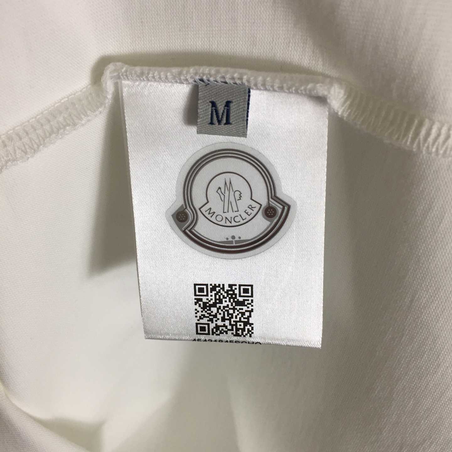 Moncler Logo Cotton T-shirt - FashionPlug