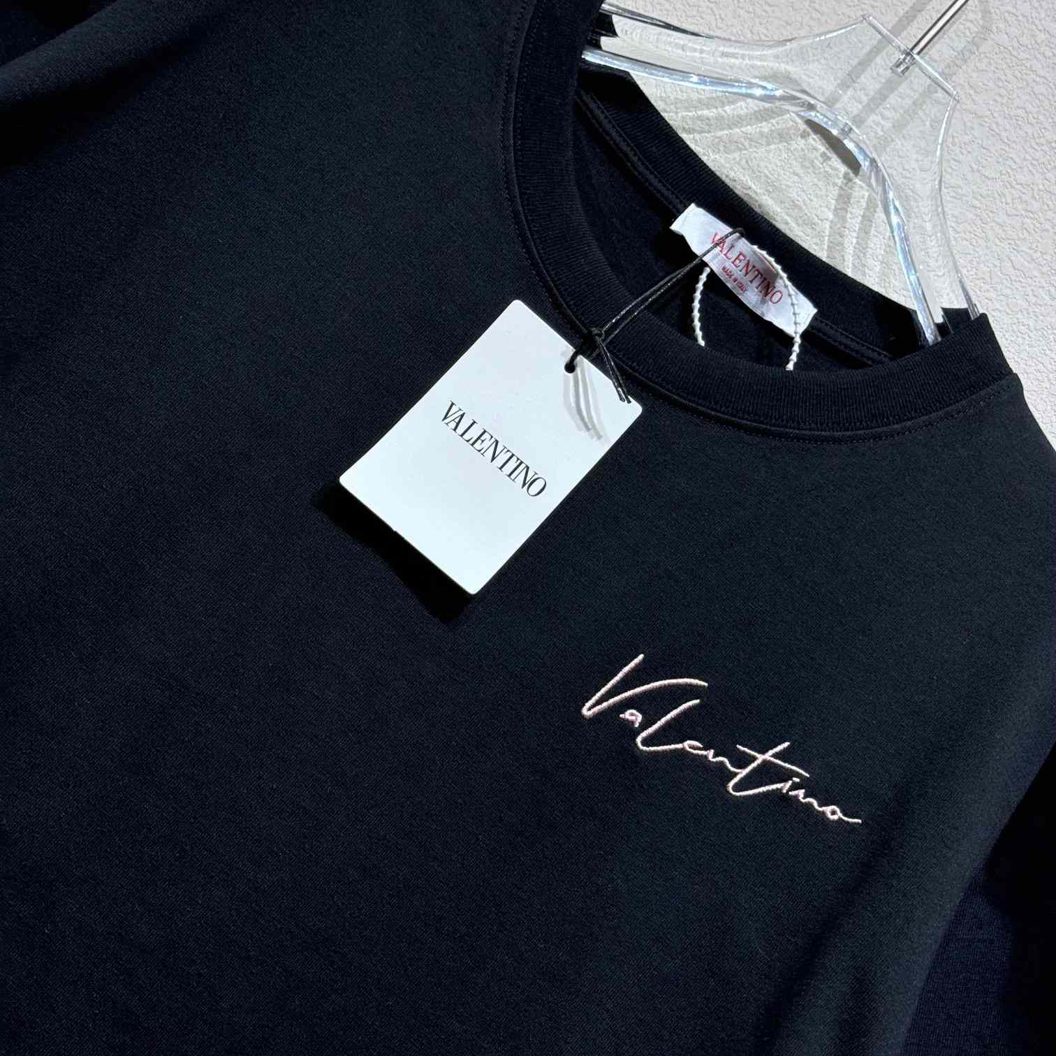  Valenti Garavani VLogo Signature T-shirt - FashionPlug