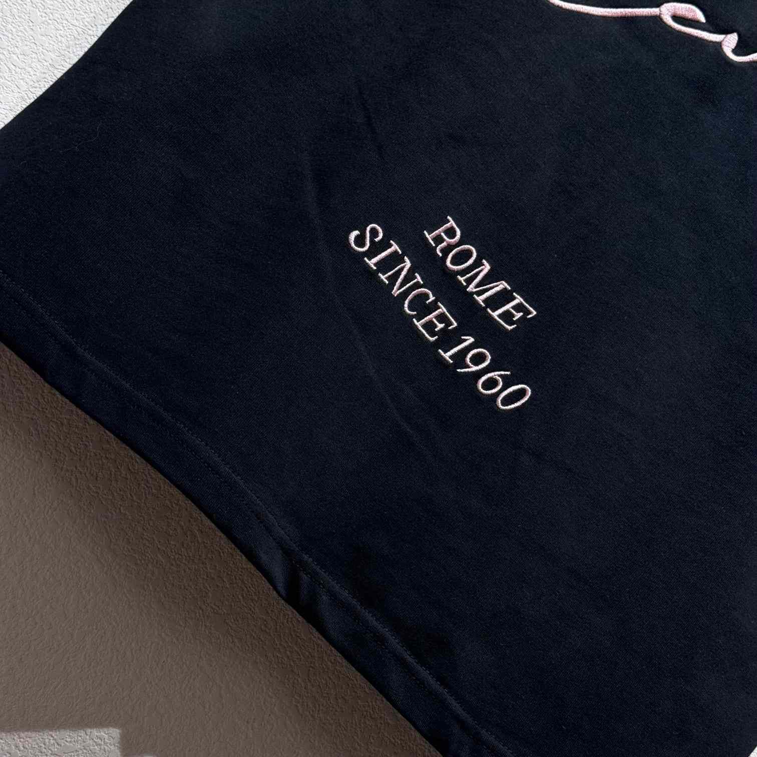  Valenti Garavani VLogo Signature T-shirt - FashionPlug