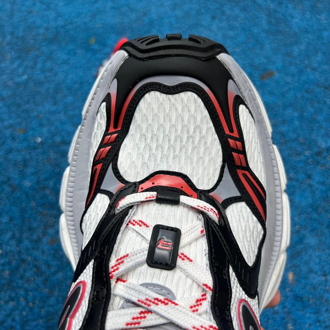 Balenciaga 10XL Sneaker  - FashionPlug