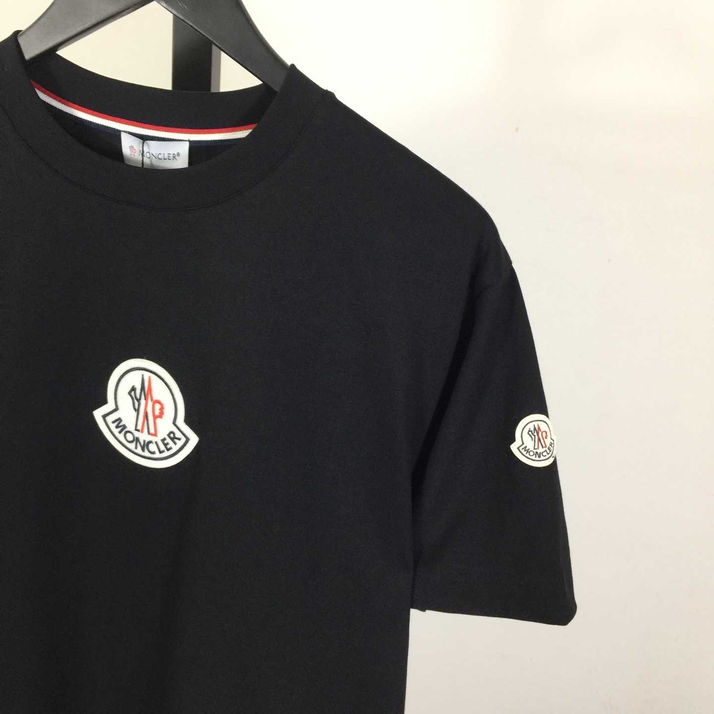 Moncler Logo Cotton T-shirt - FashionPlug