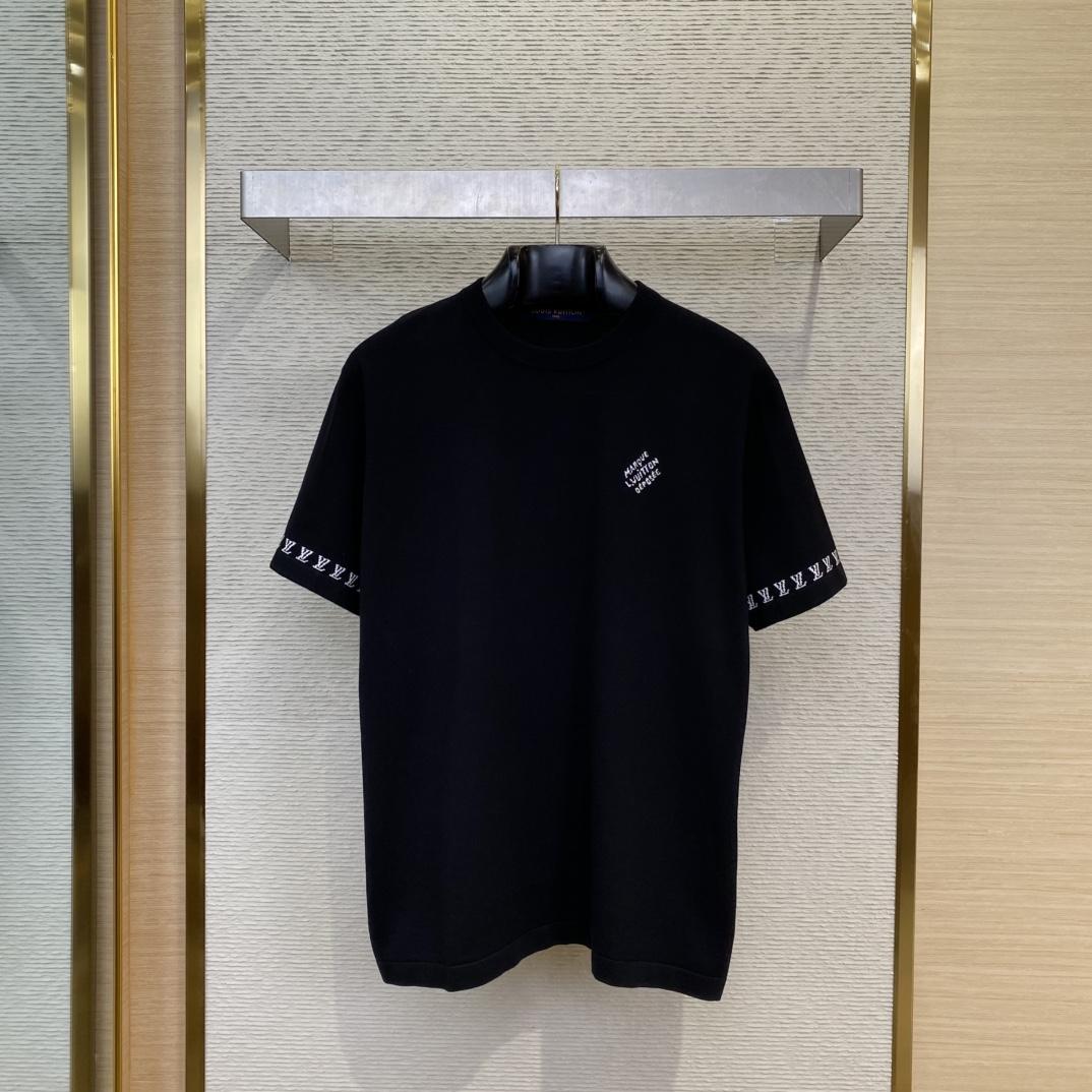 Louis Vuitton Signature Cotton Crewneck - FashionPlug