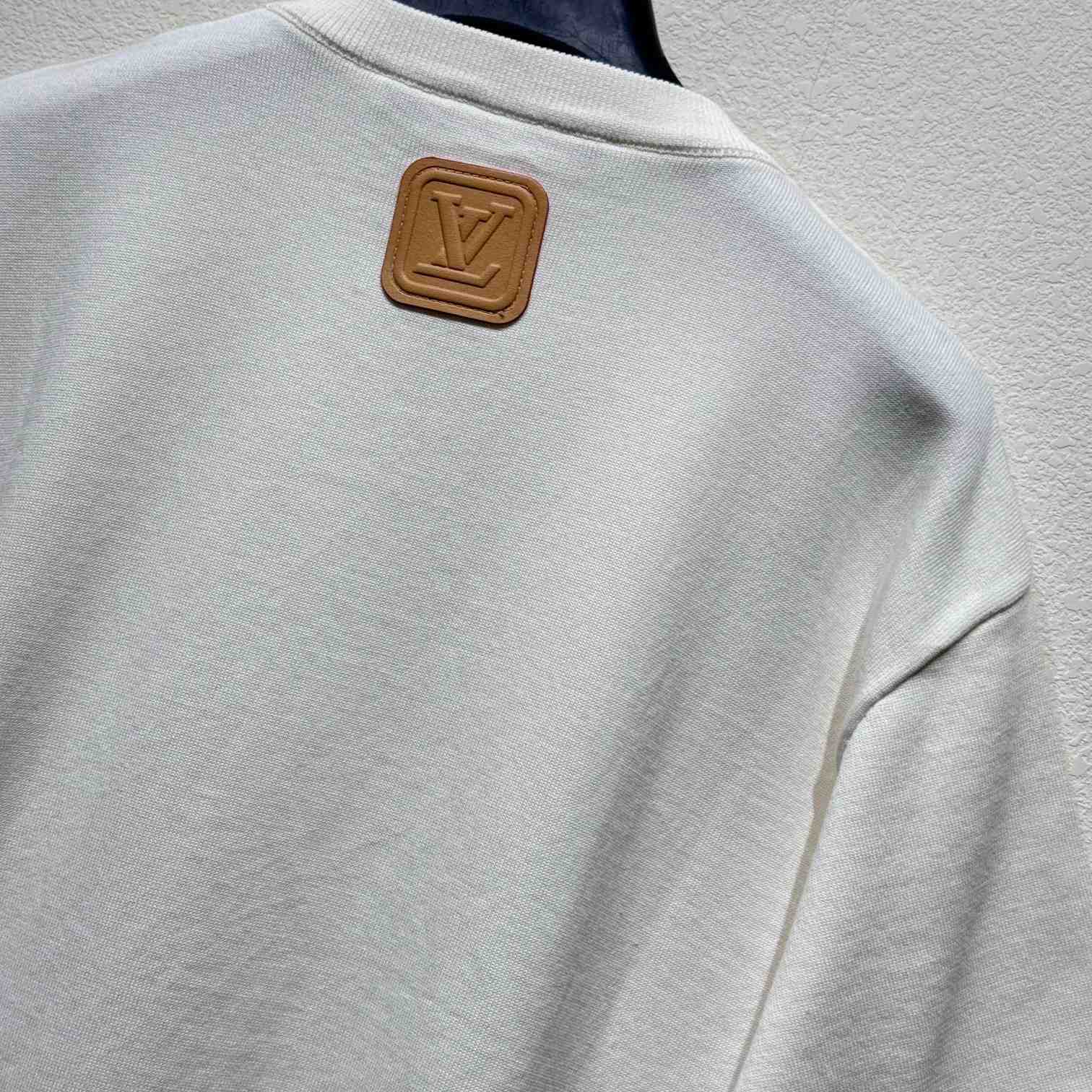 Louis Vuitton VVN Patch Short-Sleeved Cotton Crewneck   1AHCWG - FashionPlug
