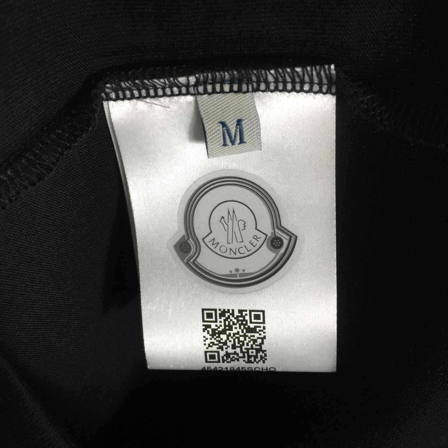 Moncler Logo Cotton T-shirt - FashionPlug