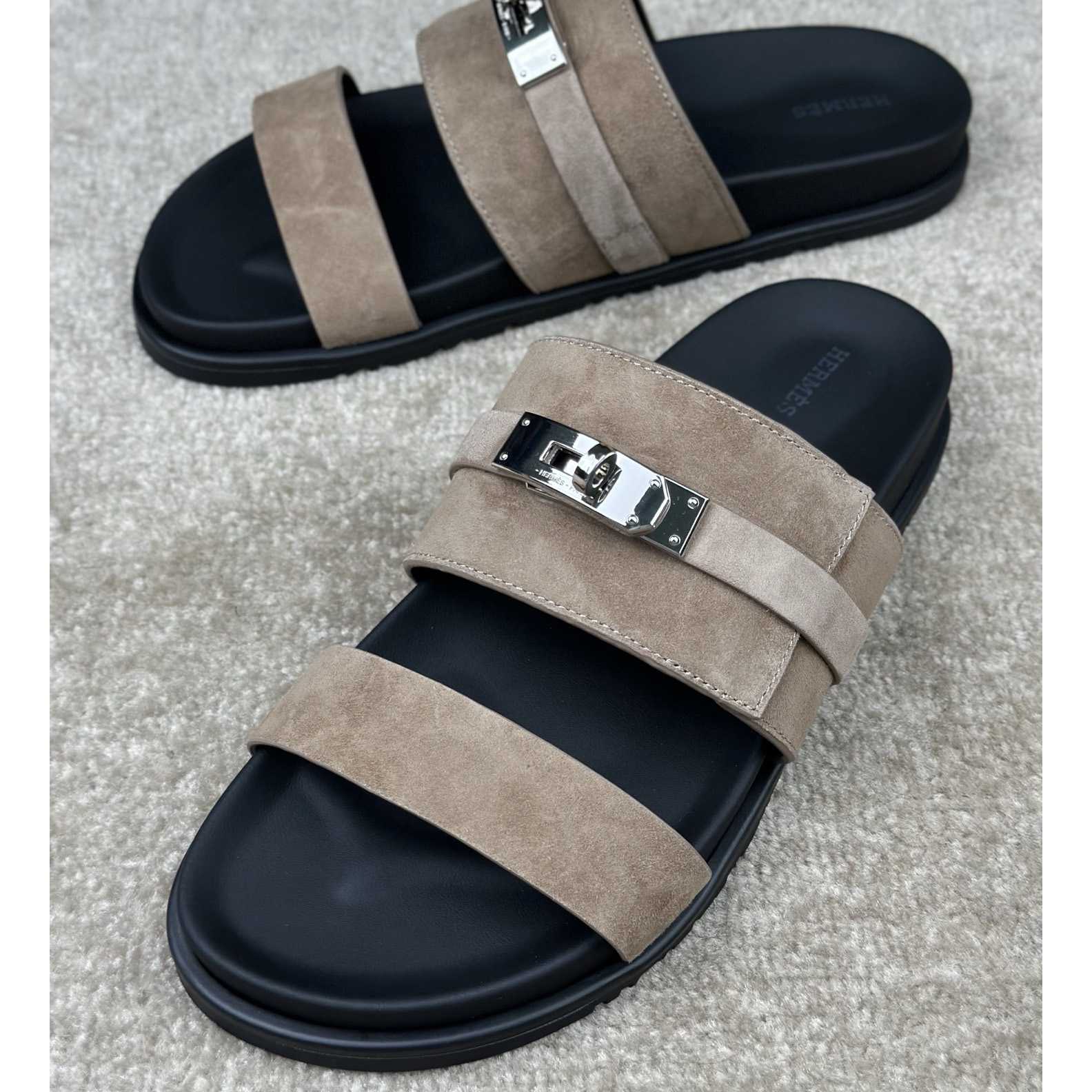 Hermes Jackson Sandal - FashionPlug