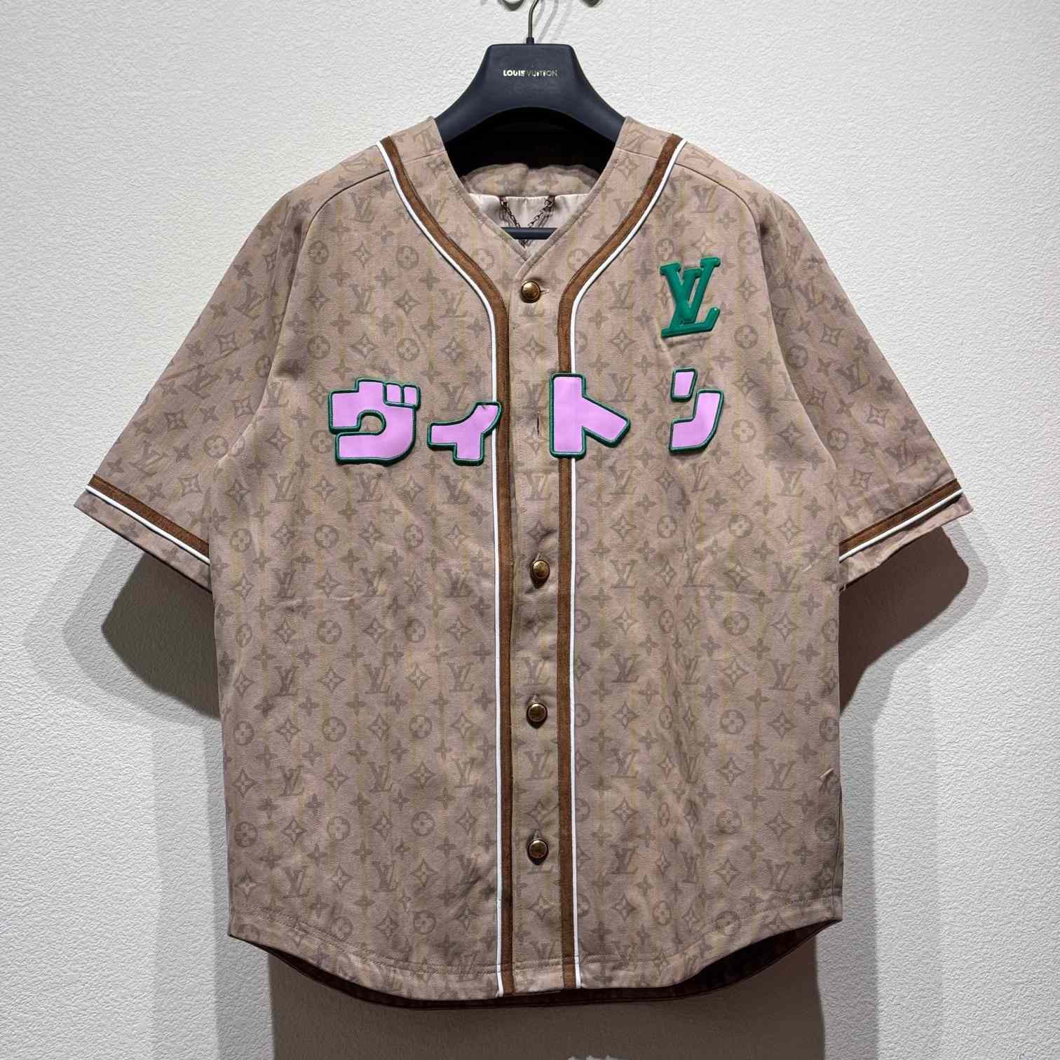 Louis Vuitton Short-Sleeved Shirt    - FashionPlug