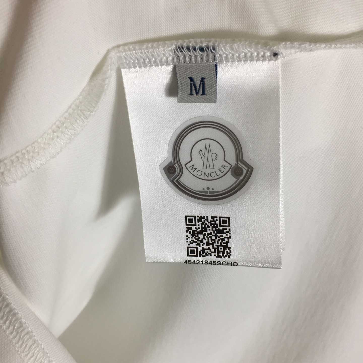 Moncler Logo Cotton T-shirt - FashionPlug