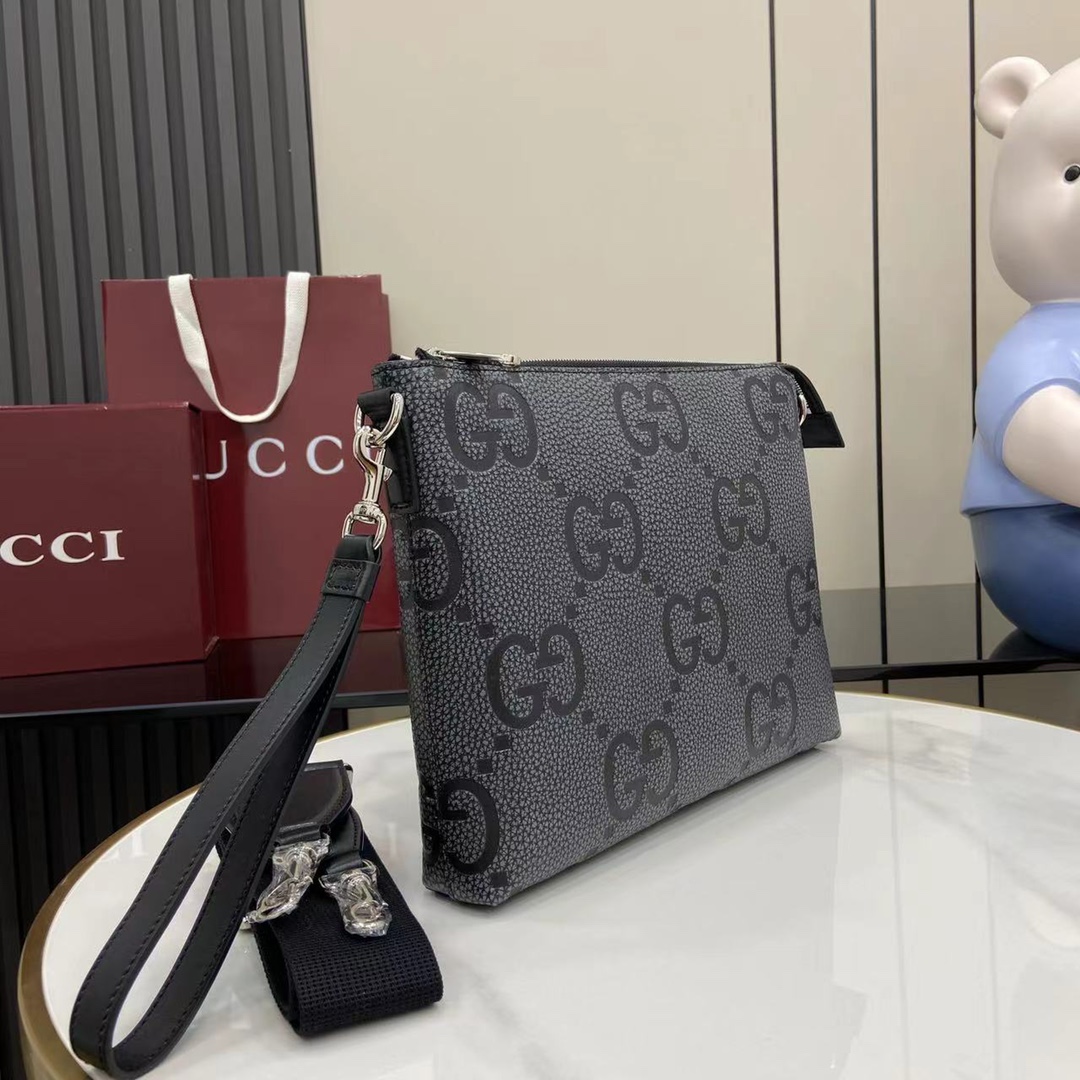 Gucci Medium Jumbo GG Messenger Bag - FashionPlug