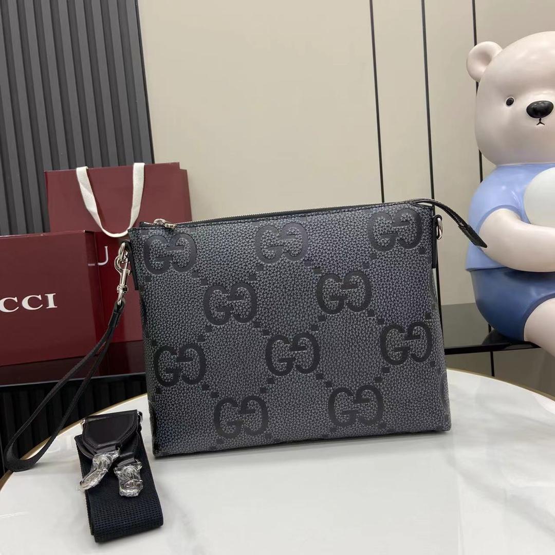 Gucci Medium Jumbo GG Messenger Bag - FashionPlug