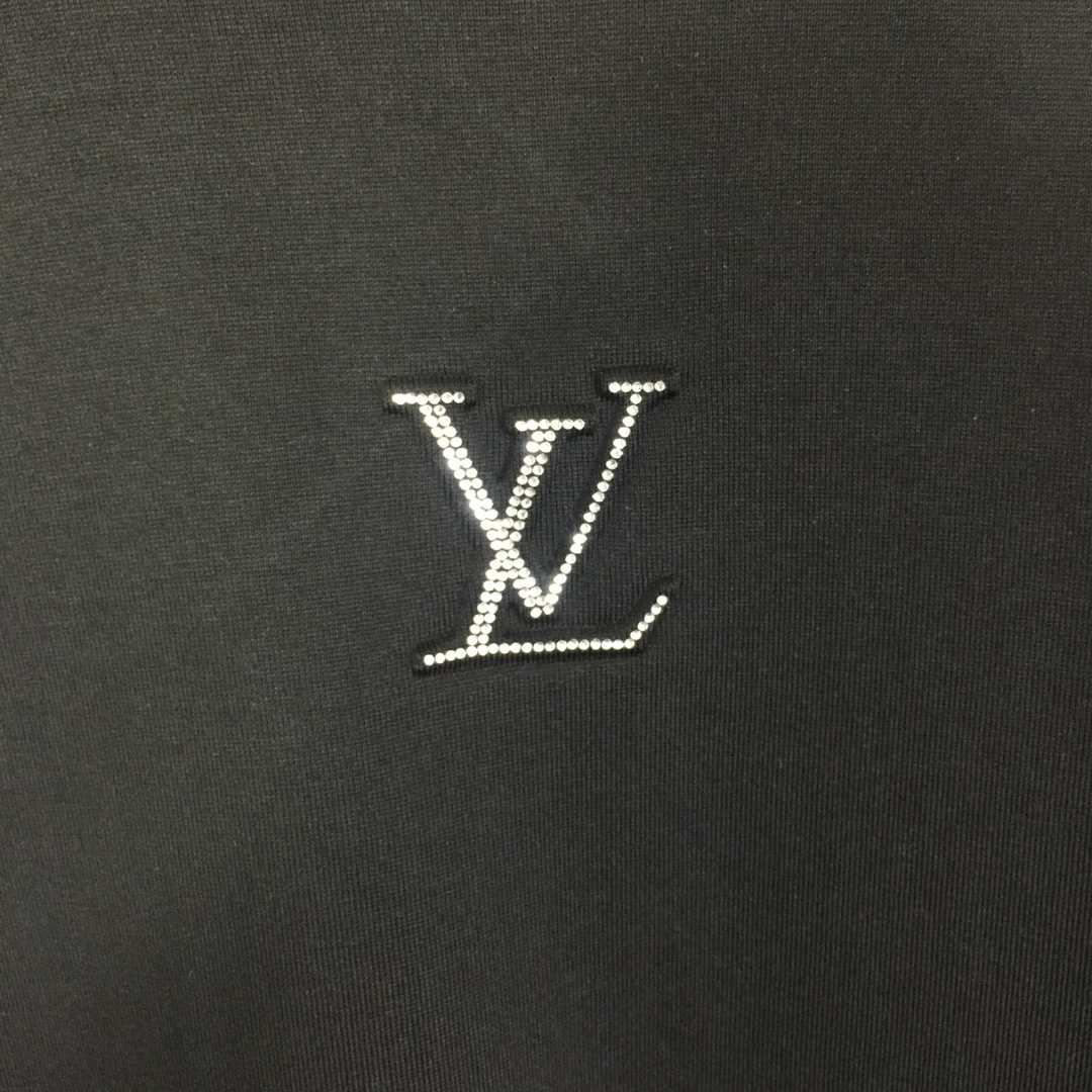 Louis Vuitton Embossed LV T-Shirt - FashionPlug