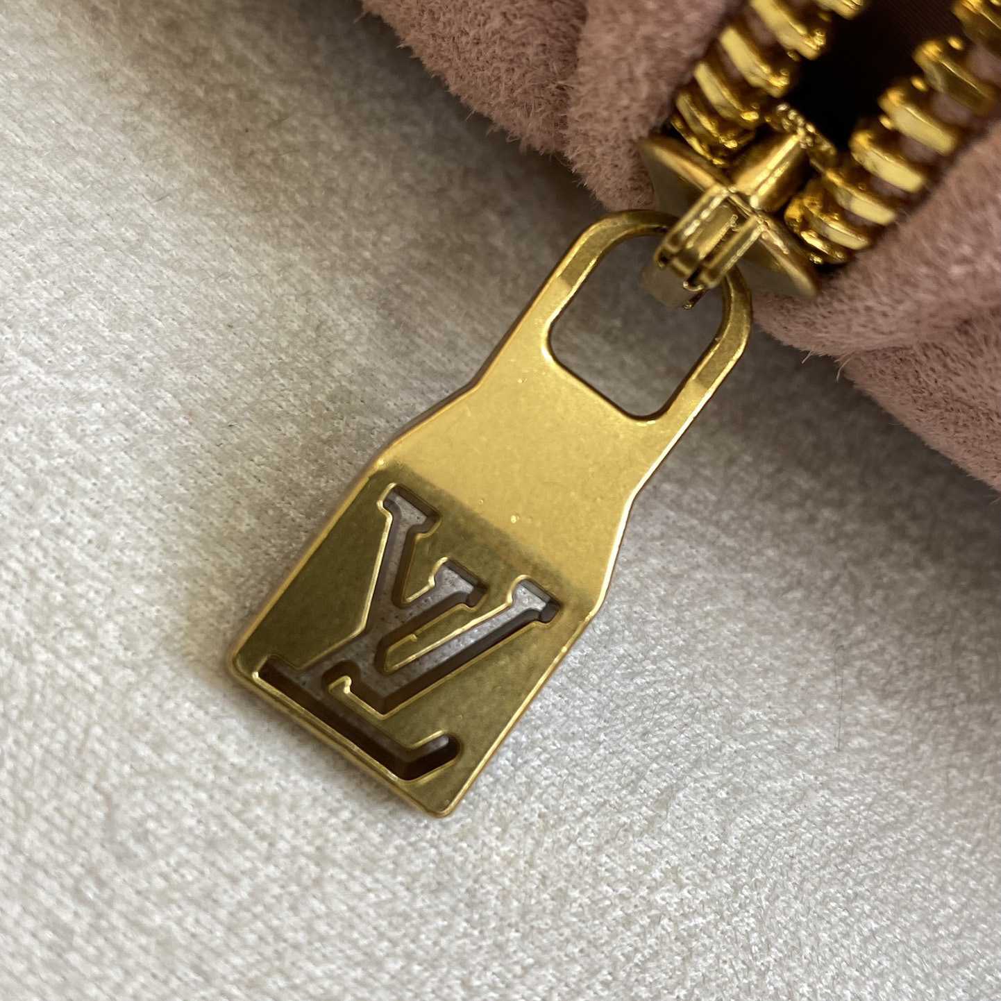 Louis Vuitton Monogram Debossed Leather Tracksuit Jacket   1AHBU4 - FashionPlug