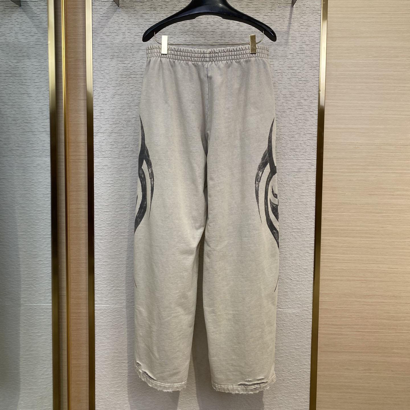 Balenciaga Y2K Baggy Sweatpants In Light Beige - FashionPlug