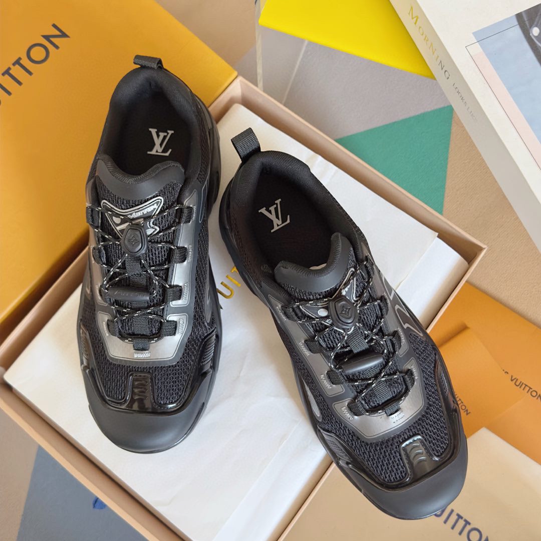 Louis Vuitton LV Runner Tatic Sneaker   1ADGZW - FashionPlug