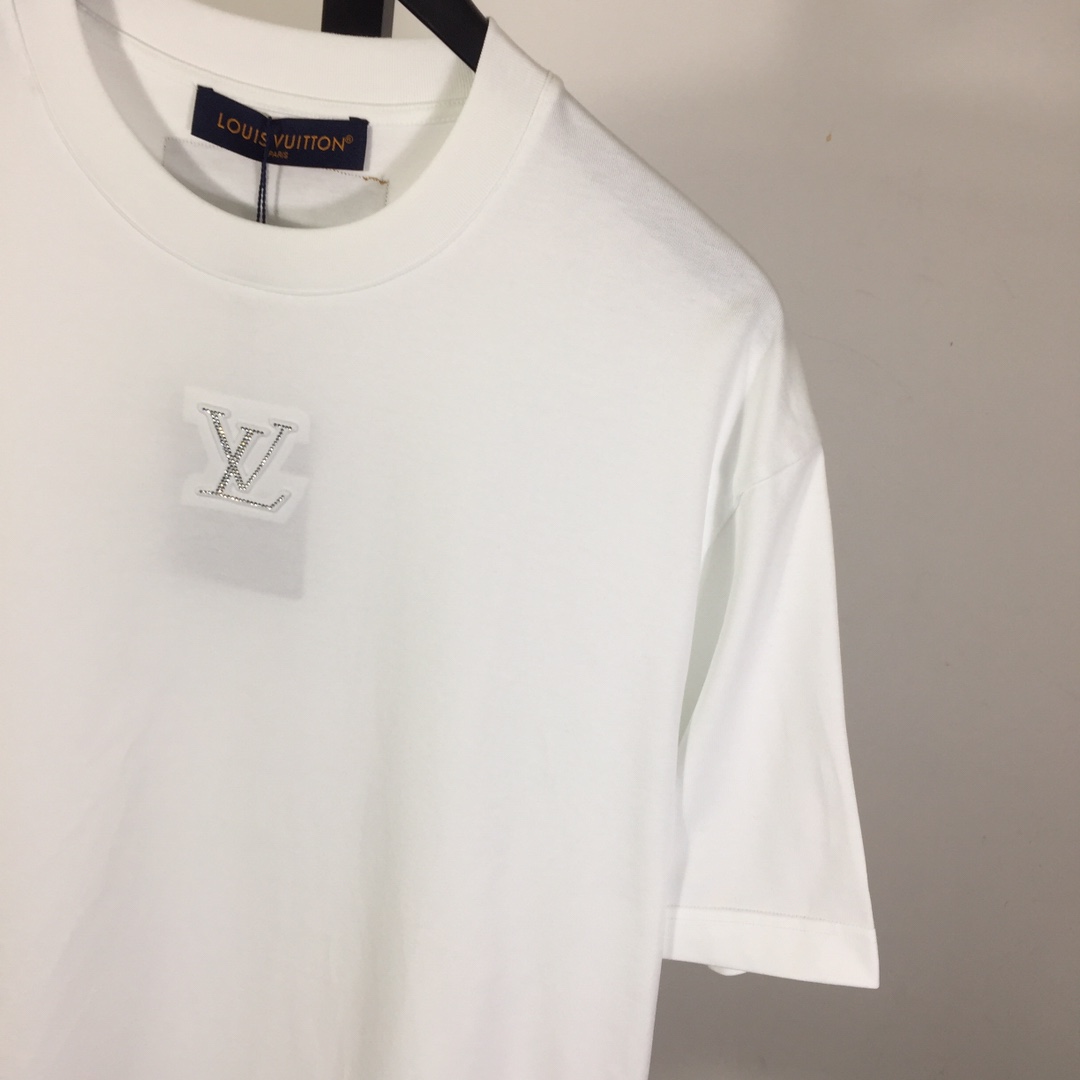 Louis Vuitton Embossed LV T-Shirt - FashionPlug
