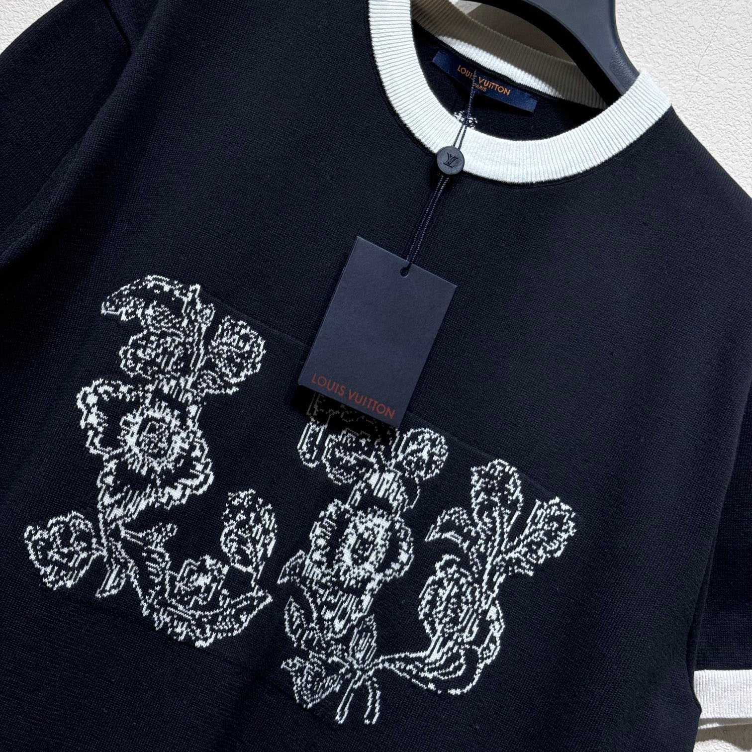 Louis Vuitton Graphic Intarsia Short-Sleeved Cotton Crewneck   - FashionPlug