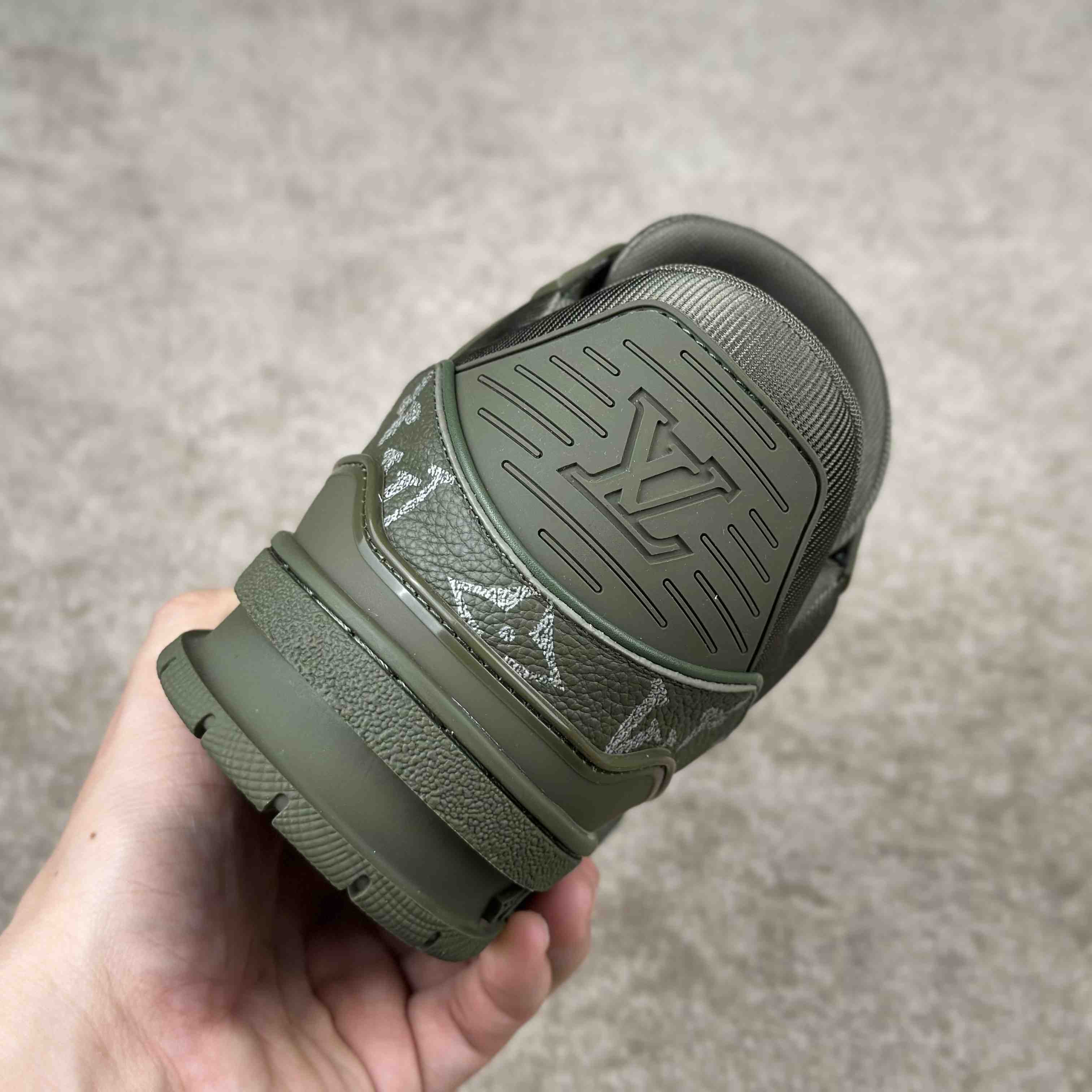 Louis Vuitton LV Trainer Sneaker       1AH995 - FashionPlug