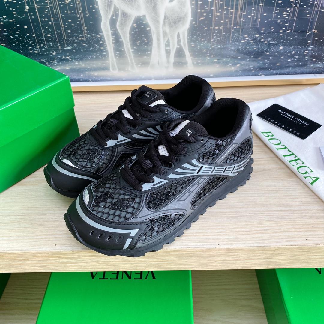 Bottega Veneta Orbit Sneaker  - FashionPlug