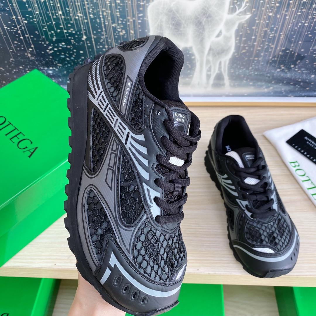 Bottega Veneta Orbit Sneaker  - FashionPlug
