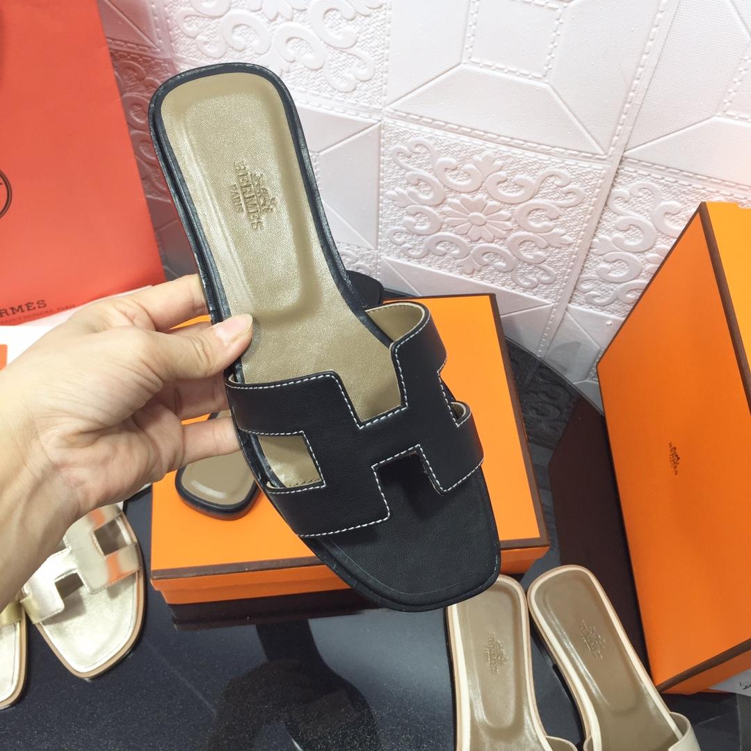 Hermes Oran Sandal - FashionPlug