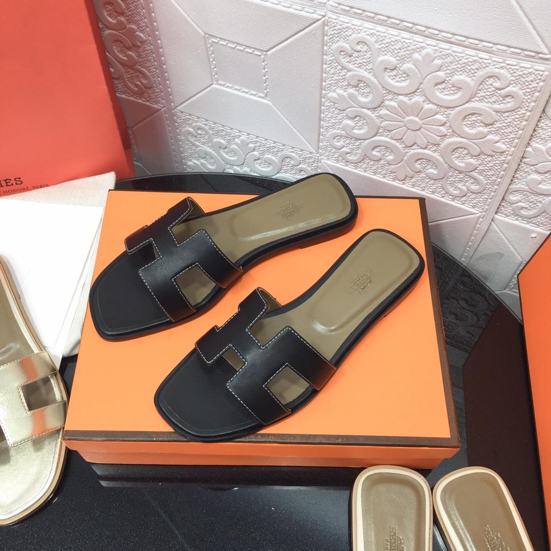 Hermes Oran Sandal - FashionPlug