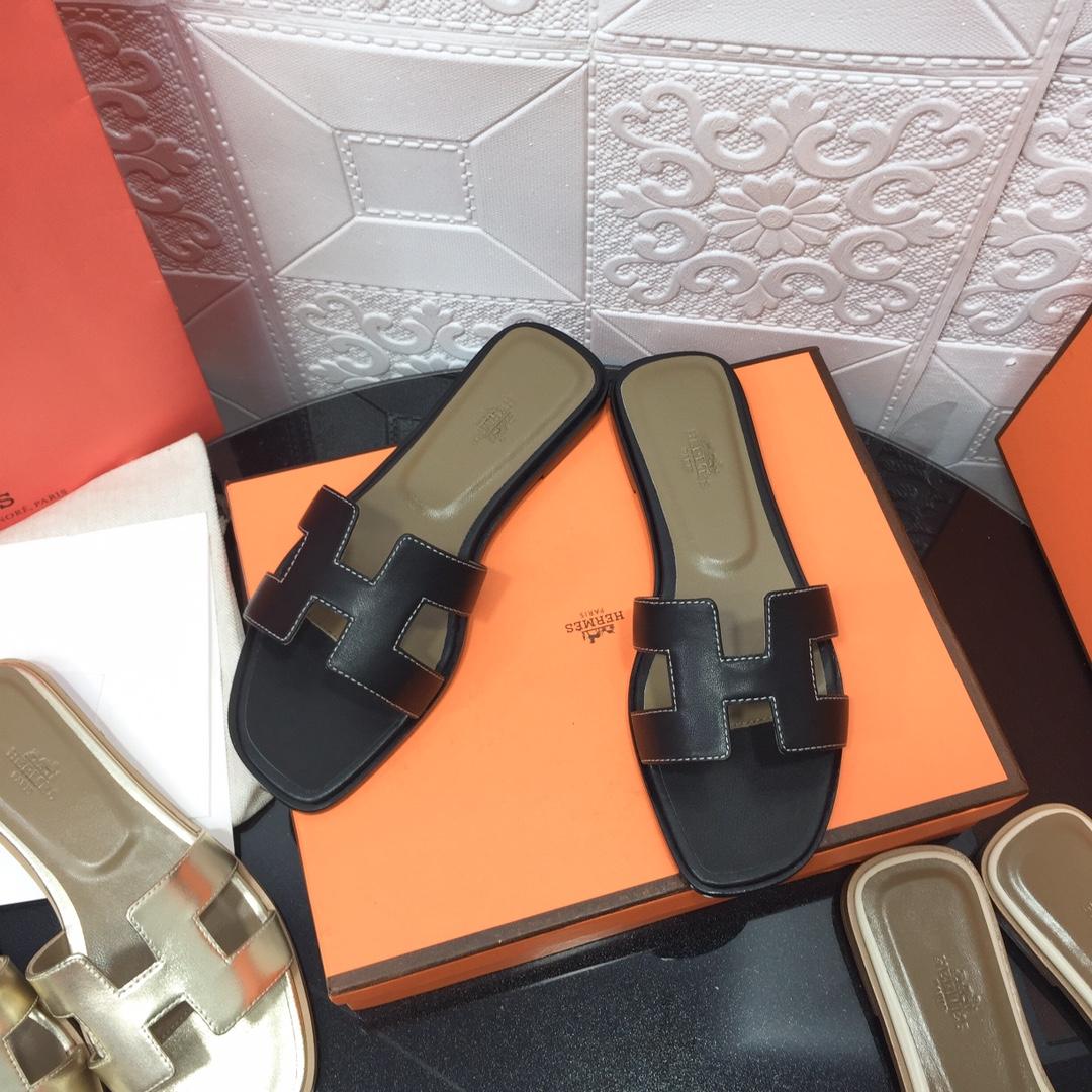 Hermes Oran Sandal - FashionPlug